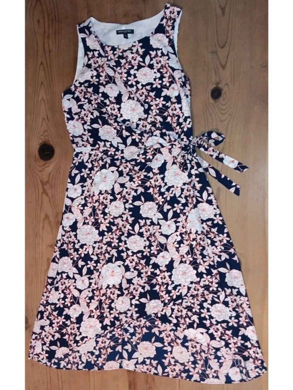 Banana Republic Midi Dress Womens 10 Faux Wrap Sleeveless Navy Floral Chiffon